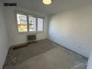 Prodej bytu 4+1, Pelhřimov, Olešenská, 84 m2