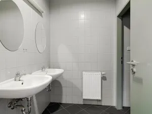 Pronájem kanceláře, Praha - Letňany, Veselská, 257 m2