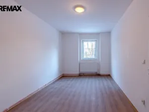 Pronájem obchodního prostoru, Hronov, Nádražní, 356 m2
