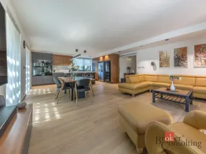 Prodej rodinného domu, Čelákovice - Sedlčánky, Matěje Koštíře, 220 m2