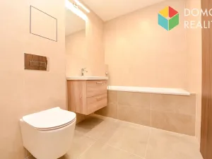 Prodej bytu 1+kk, Beroun - Beroun-Město, Nepilova, 48 m2