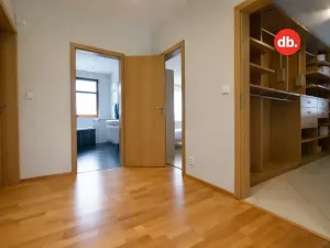 Prodej rodinného domu, Hory, 238 m2