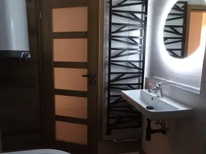 Prodej atypického bytu, Karlovy Vary - Drahovice, Mattoniho nábřeží, 75 m2