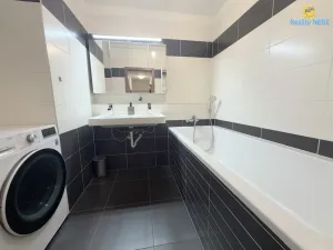 Pronájem bytu 3+kk, Praha - Modřany, Soukalova, 100 m2