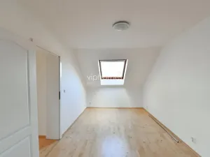 Pronájem vily, Praha - Nebušice, K parku, 197 m2