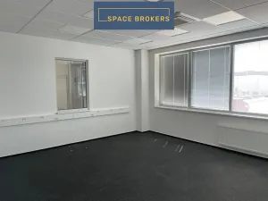 Pronájem skladu, Brno, 5215 m2