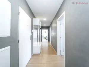 Prodej bytu 4+kk, Kyjov, U Sklepů, 93 m2