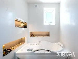 Prodej vícegeneračního domu, Česká Lípa, 320 m2