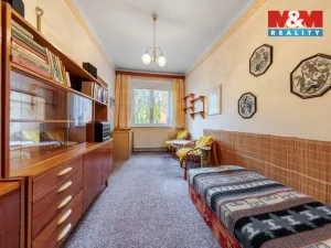 Prodej bytu 2+1, Karlovy Vary - Stará Role, Závodu míru, 59 m2