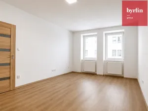 Pronájem bytu 2+1, Opava, Sadová, 56 m2