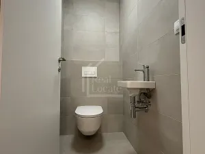 Pronájem bytu 2+kk, Praha - Holešovice, Jankovcova, 69 m2