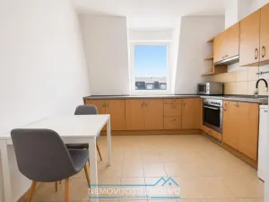 Pronájem bytu 3+1, Znojmo - Přímětice, Za Hřbitovem, 72 m2