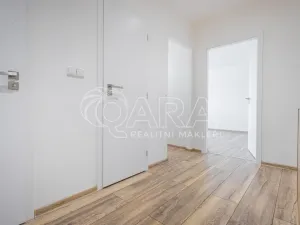 Pronájem bytu 2+1, Praha - Malešice, Počernická, 52 m2