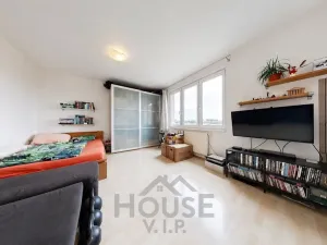 Prodej bytu 1+kk, Praha - Stodůlky, Na Výrovně, 37 m2