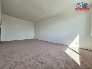 Pronájem bytu 2+1, České Budějovice, J. Opletala, 66 m2