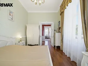 Prodej bytu 2+1, Karlovy Vary, Libušina, 66 m2