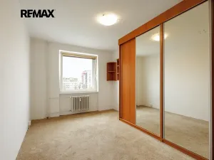 Prodej bytu 3+1, Praha - Letňany, Místecká, 68 m2