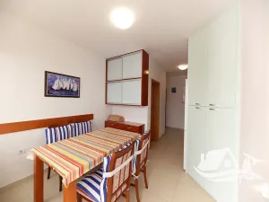 Prodej vícegeneračního domu, Jasenice, Chorvatsko, 185 m2