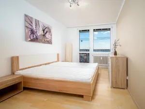 Pronájem bytu 2+1, Pardubice - Zelené Předměstí, nábřeží Závodu míru, 59 m2