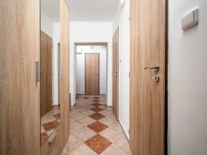 Pronájem bytu 2+1, Pardubice - Zelené Předměstí, nábřeží Závodu míru, 59 m2