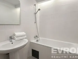 Prodej bytu 2+1, Praha - Smíchov, Fráni Šrámka, 54 m2