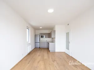 Pronájem bytu 2+kk, Praha - Strašnice, Strančická, 49 m2