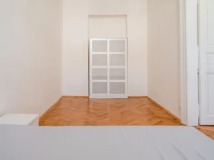 Pronájem bytu 2+kk, Praha - Smíchov, V lesíčku, 45 m2