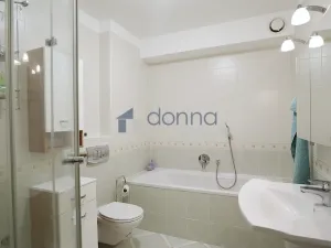 Prodej bytu 3+kk, Praha, Tibetská, 98 m2