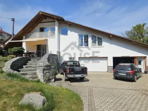 Pronájem rodinného domu, Říčany, Skalní, 157 m2