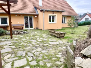 Pronájem rodinného domu, Podmyče, 160 m2