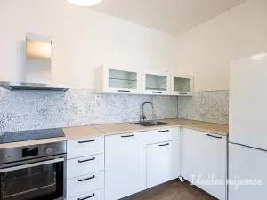 Pronájem bytu 2+kk, Praha - Nusle, Pod Děkankou, 59 m2