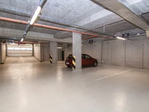 Pronájem bytu 2+kk, Praha - Košíře, Starokošířská, 58 m2