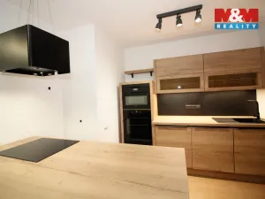 Pronájem bytu 2+kk, Horoměřice, Velvarská, 45 m2