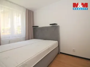 Pronájem bytu 2+kk, Horoměřice, Velvarská, 45 m2