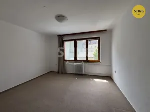 Pronájem bytu 3+1, Pardubice, Na Třísle, 90 m2