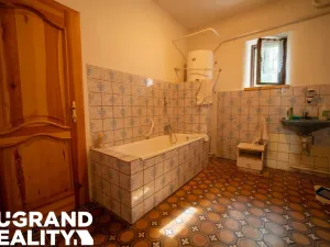 Prodej rodinného domu, Nový Bor - Janov, 350 m2
