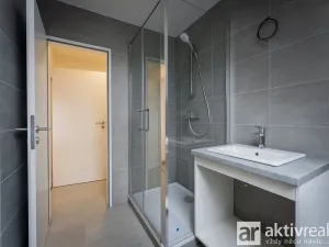 Pronájem bytu 1+kk, Praha - Dolní Chabry, Libědická, 64 m2