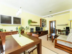 Prodej bytu 3+1, Praha - Nusle, Družstevní ochoz, 74 m2