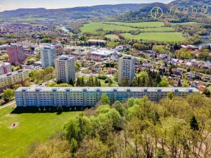 Prodej bytu 3+1, Klášterec nad Ohří, Na Vyhlídce, 58 m2