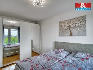 Prodej bytu 2+kk, Praha, Sazovická, 52 m2