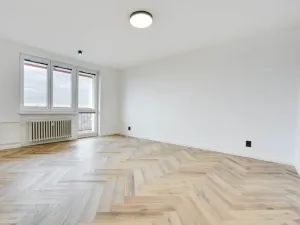 Pronájem bytu 2+kk, Ostrava - Mariánské Hory, Korunní, 55 m2