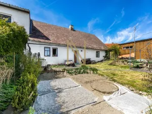 Prodej rodinného domu, Poleň - Zdeslav, 120 m2