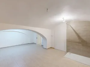 Prodej ubytování, Praha - Smíchov, 84 m2