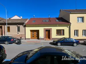 Pronájem bytu 2+kk, Brno - Královo Pole, Poděbradova, 45 m2