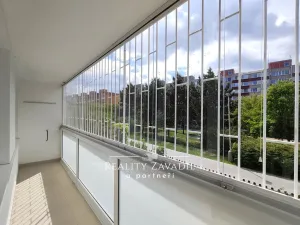 Pronájem bytu 3+1, Praha - Horní Měcholupy, Livornská, 73 m2