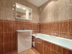 Pronájem bytu 3+1, Praha - Horní Měcholupy, Livornská, 73 m2
