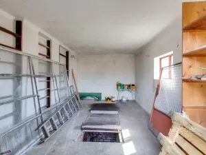Pronájem zahrady, Praha - Horní Počernice, Dobšická, 450 m2