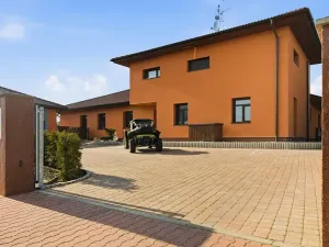 Prodej kanceláře, Velké Přítočno, Sluneční, 350 m2
