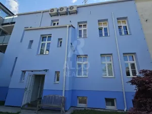 Pronájem bytu 2+kk, České Budějovice, Lipenská, 74 m2