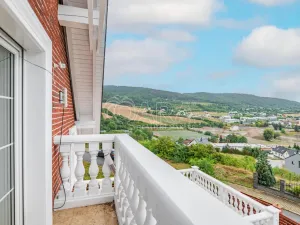 Prodej rodinného domu, Králův Dvůr, Nad Máchovnou, 228 m2